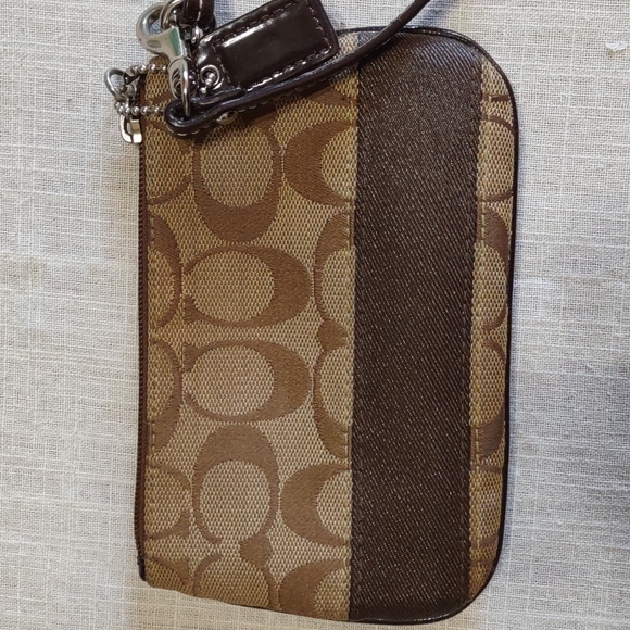 Coach Signature Canvas Wristlet - Picture 2 of 8